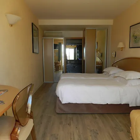 Grand Moriaz Hotel Le Lavandou