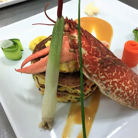 摩何雅兹大酒店