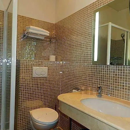 Hotel Grand Moriaz Le Lavandou