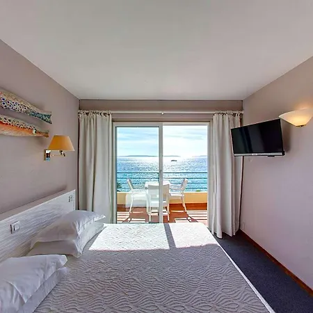 Grand Moriaz Hotel Le Lavandou