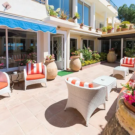Grand Moriaz Le Lavandou